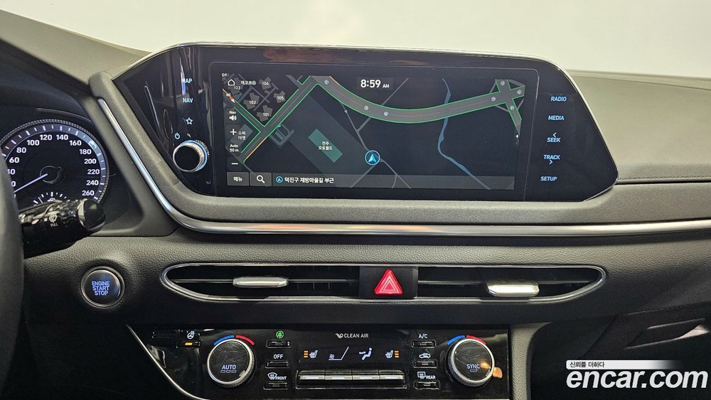 Hyundai Sonata (DN8) 2.0 (03.2020)