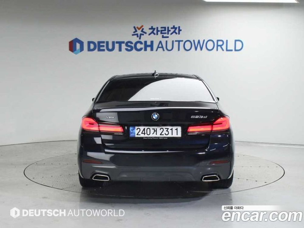 BMW 5 Series (G30) 520d xDrive M Sports (01.2023)