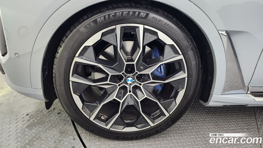 BMW X7 (G07) xDrive 40d M Sports 6-и местный (12.2022)