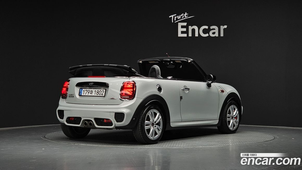 Mini Cooper S Convertible JCW (12.2019)