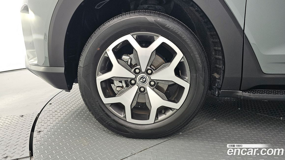 KG Mobility (Ssangyong) Torres Бензин 1.5 2WD (07.2022)