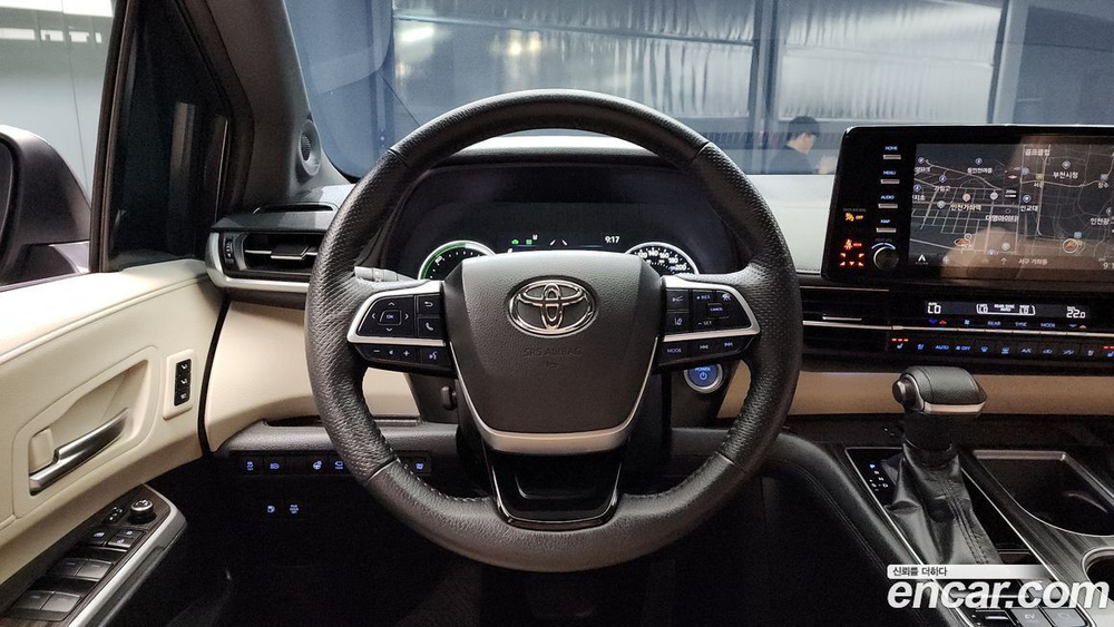 Toyota Sienna 4 Generation 2.5 Hybrid AWD (06.2021)