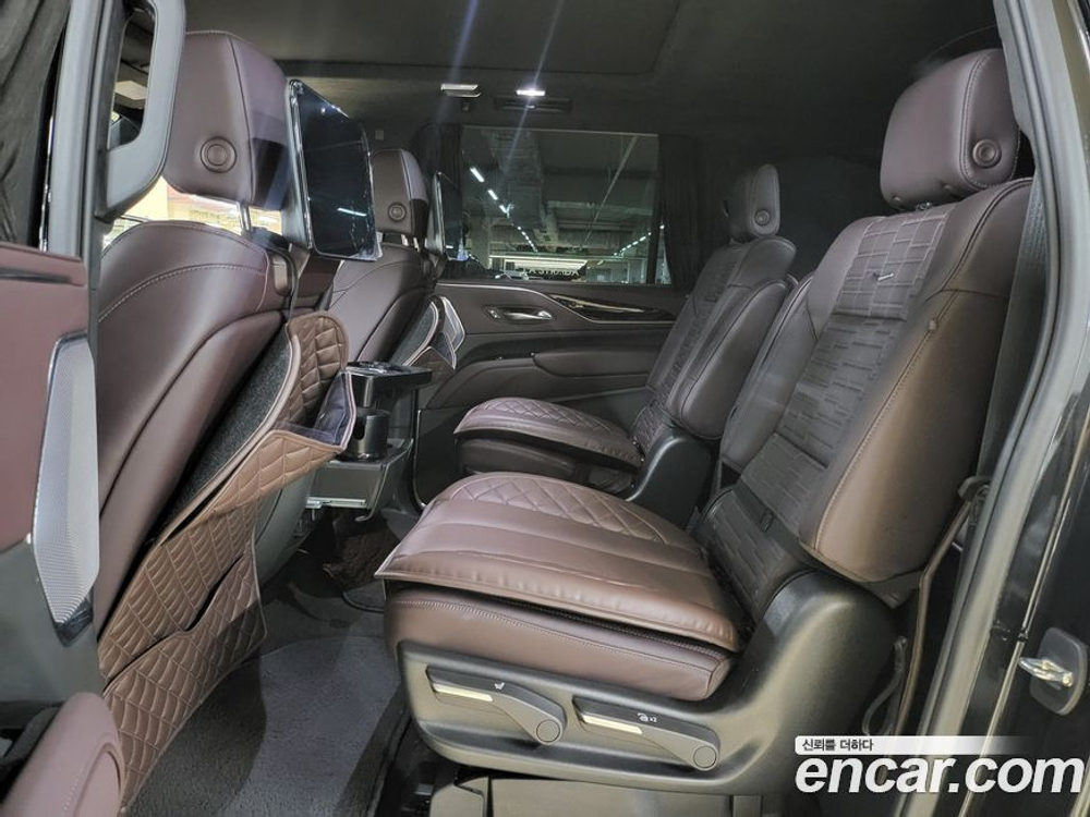 Cadillac Escalade 5 Generation 6.2 ESV (07.2023)
