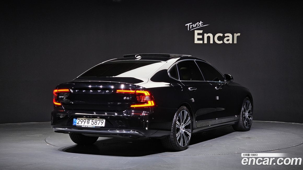 Volvo S90 B6 AWD Inscription (06.2021)