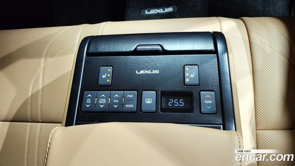 Lexus ES300h 7 Generation Executive (07.2023)