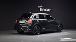 Mini Cooper S 5 даерей Resolute Editions (09.2022)