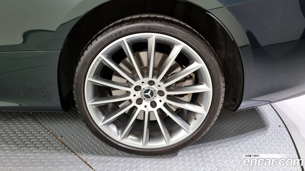 Mercedes-Benz E-Class W213 E450 4MATIC Coupe (05.2021)