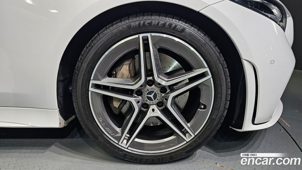 Mercedes-Benz CLS-Class C257 CLS300d AMG Line (04.2020)