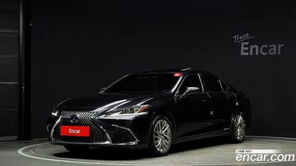 Lexus ES300h 7 Generation Luxury Plus (04.2020)