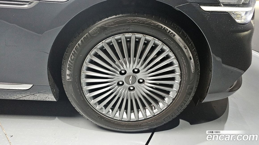 Genesis G90 3.8 AWD (12.2019)