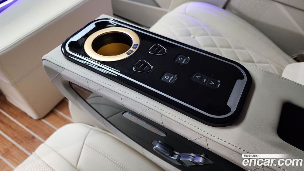 Cadillac Escalade 5 Generation 6.2 ESV (04.2021)