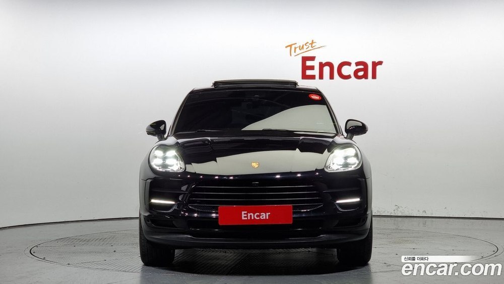 Porsche Macan 2.0 (03.2021)