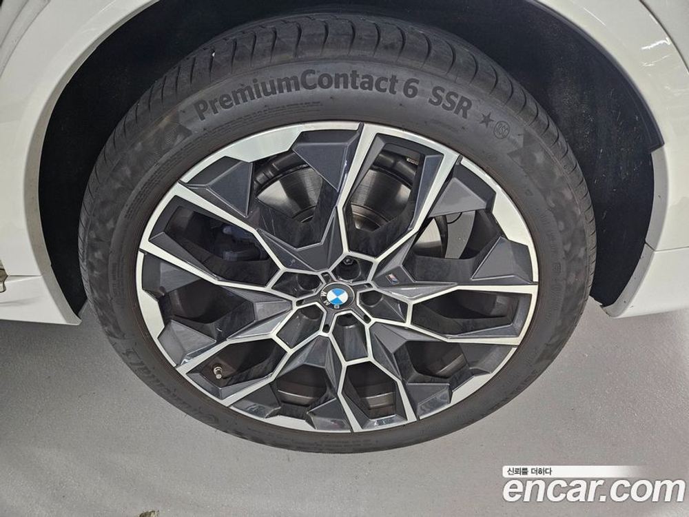 BMW X7 (G07) xDrive 40i M Sports 6-и местный (03.2024)