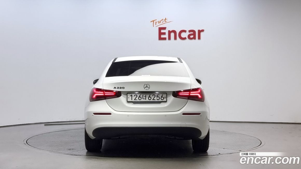 Mercedes-Benz A-Class W177 A220 Sedan (09.2020)