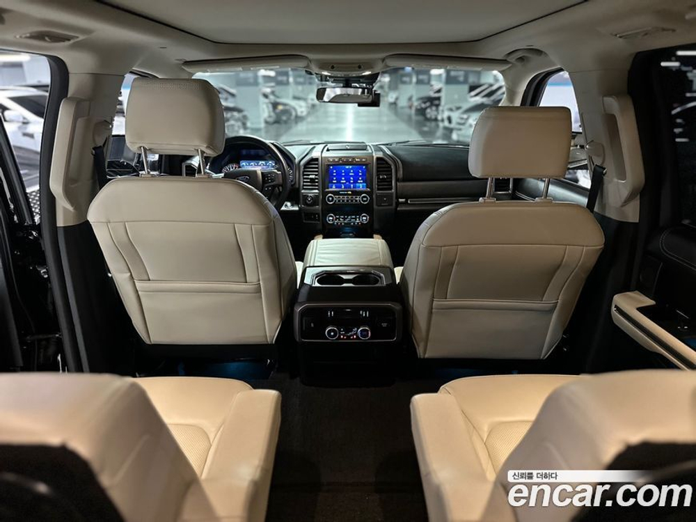 Ford Expedition Platinum 4WD (04.2021)