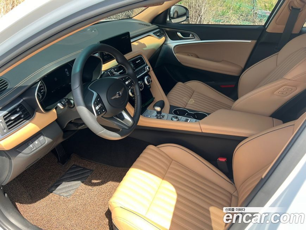 Genesis The New G70 Бензин 2.0T 4WD (04.2023)