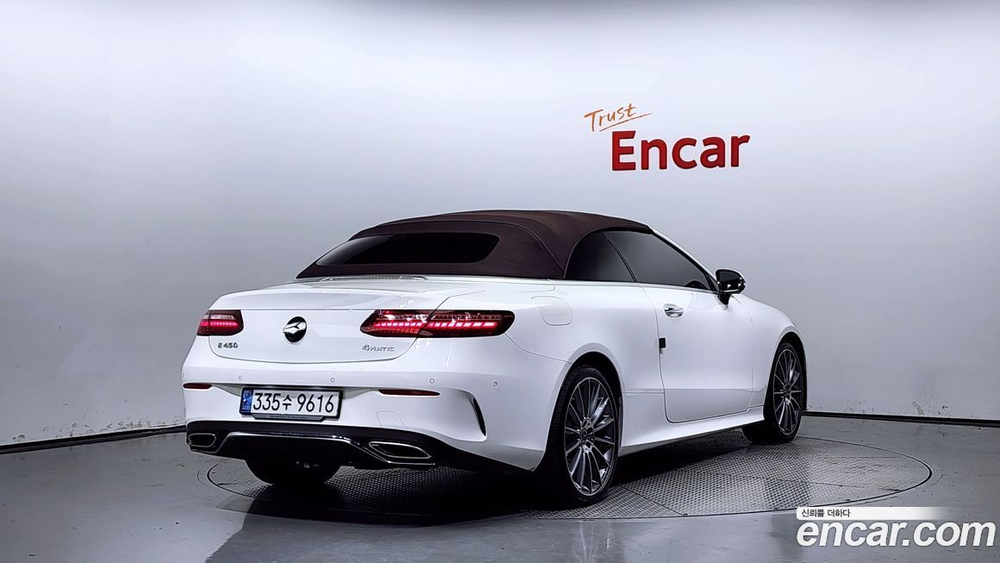 Mercedes-Benz E-Class W213 E450 4MATIC Cabriolet (08.2021)