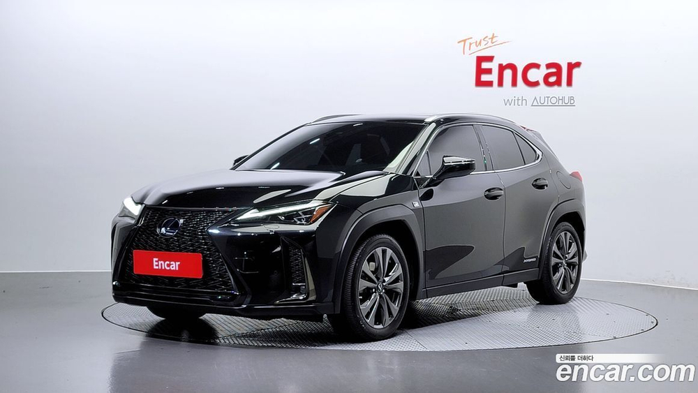 Lexus UX250h 2.0 F-Sport 2WD (04.2021)