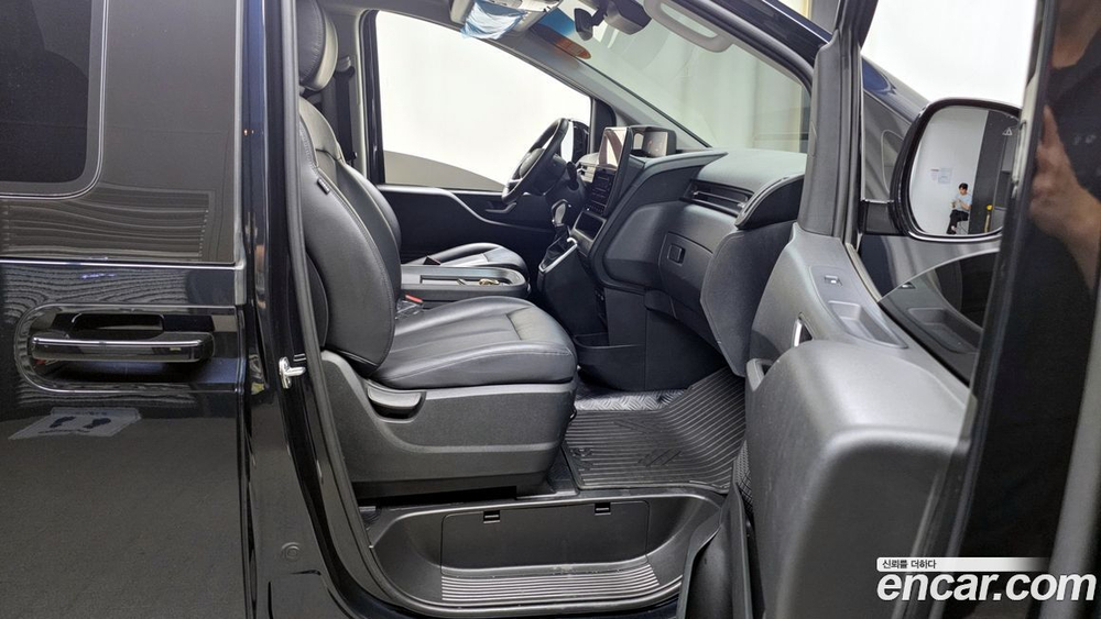 Hyundai Staria Cargo 5인승 (01.2023)