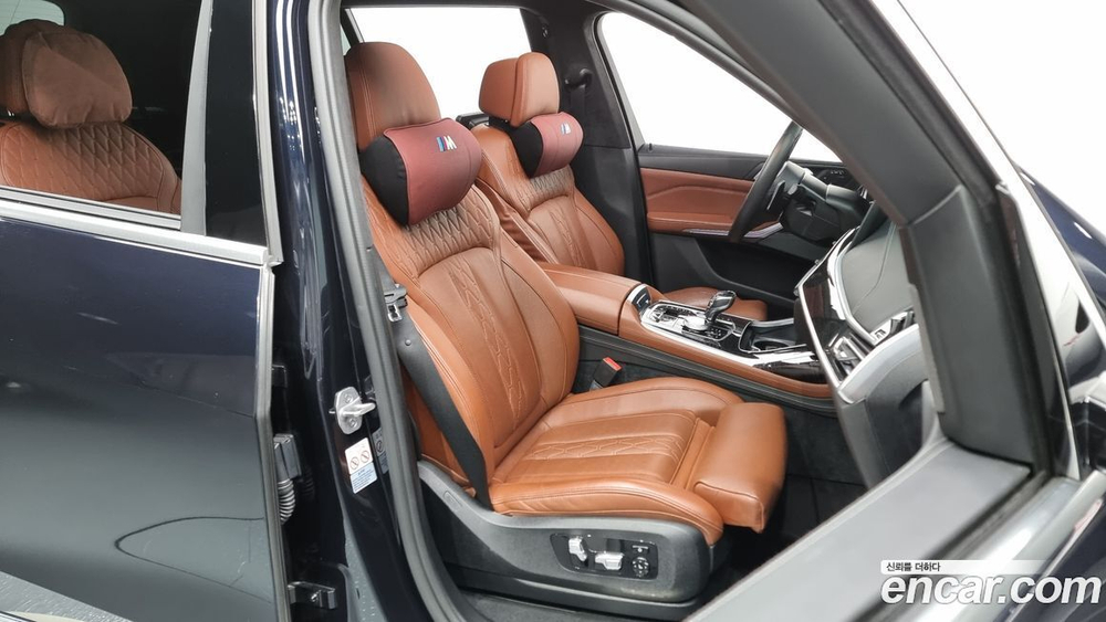BMW X7 (G07) xDrive 40i M Sports 6-и местный (11.2020)