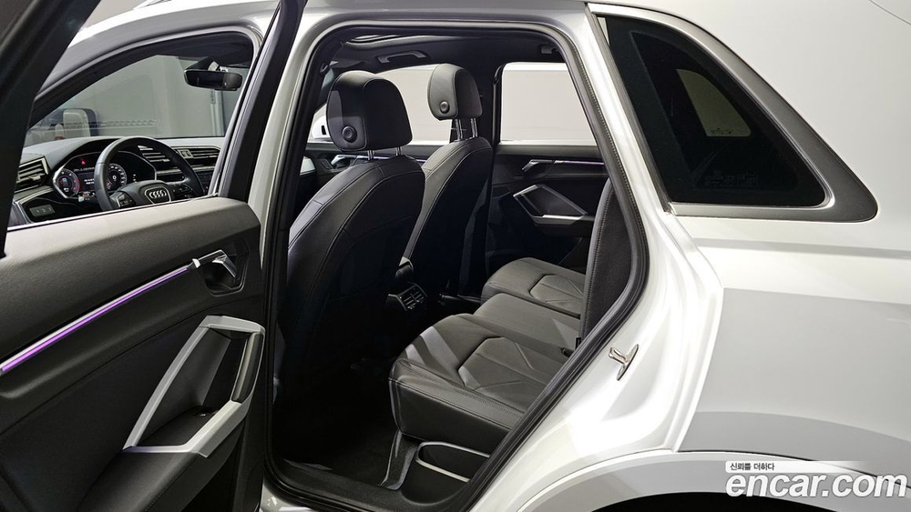Audi Q3 (F3) 35 TDI Premium (10.2020)
