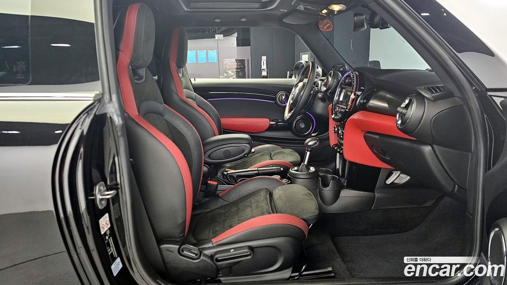 Mini Cooper S JCW (09.2019)