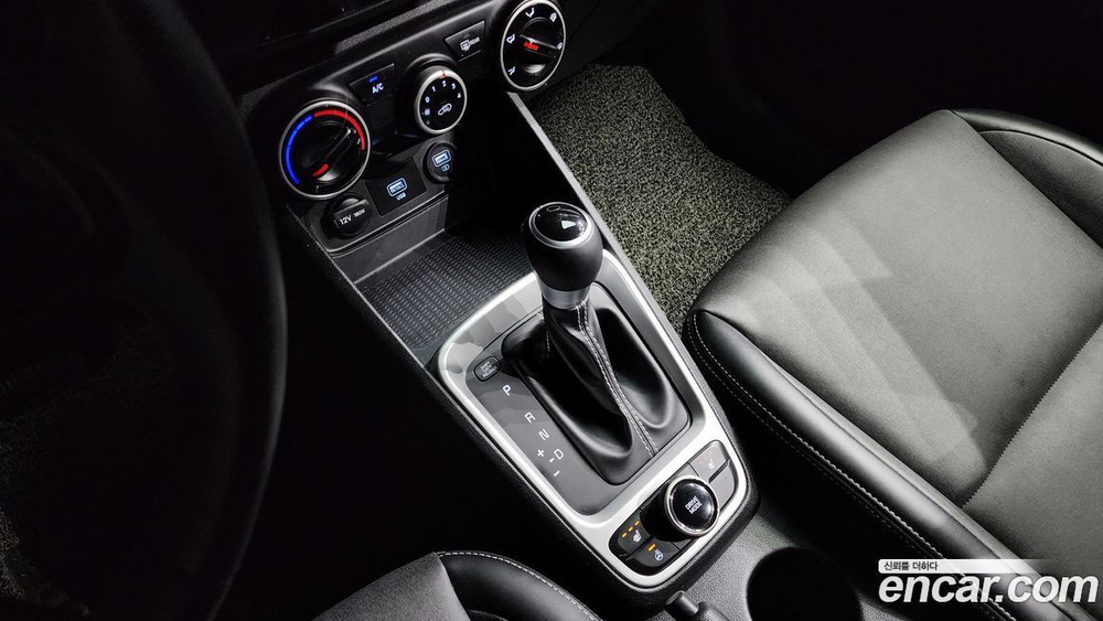 Hyundai Venue 1.6 Smart (05.2020)