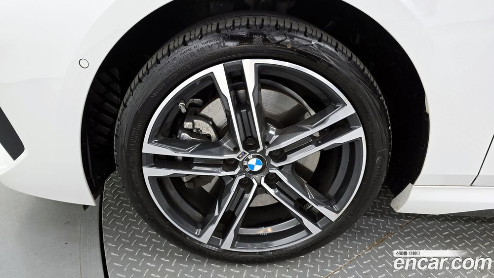 BMW 2 Series Gran Coupe (F44) 220i M Sports (03.2023)