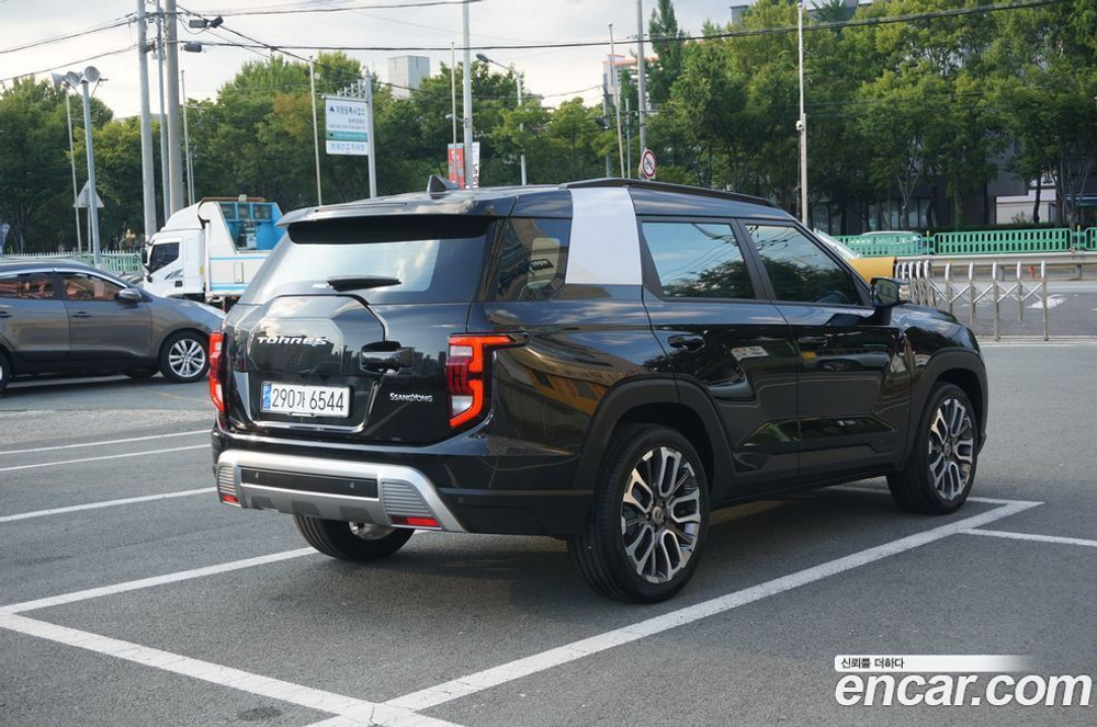 KG Mobility (Ssangyong) Torres Бензин 1.5 2WD (01.2023)