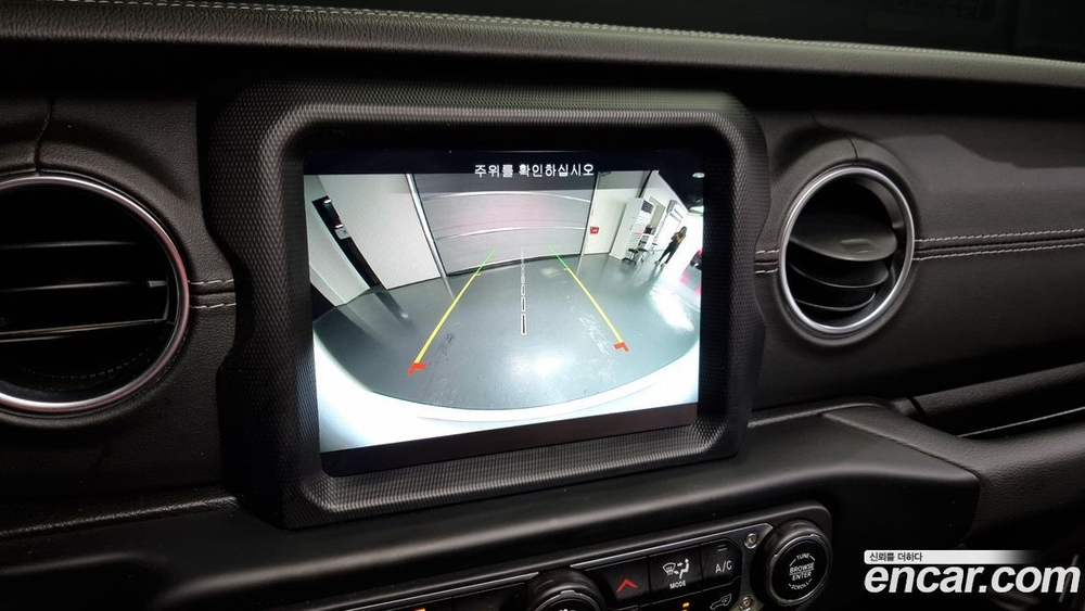 Jeep Wrangler (JL) 2.0 Overland Power Top 4 даери 4xe (12.2021)