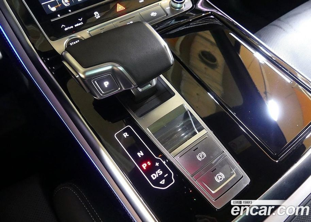 Audi Q7 (4M) 55 TFSI Quattro Premium (09.2022)