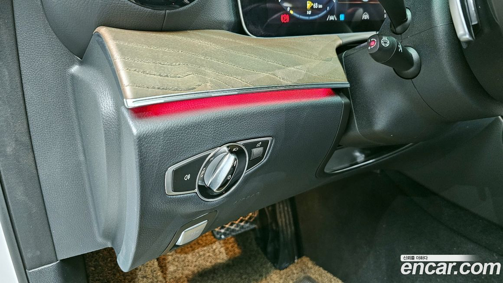 Mercedes-Benz E-Class W213 E220d 4MATIC Exclusive (08.2021)