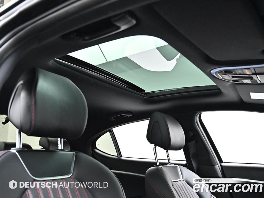 Genesis G70 2.0T AWD (09.2019)