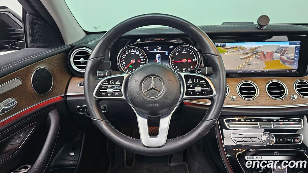 Mercedes-Benz E-Class W213 E220d 4MATIC Exclusive (10.2019)