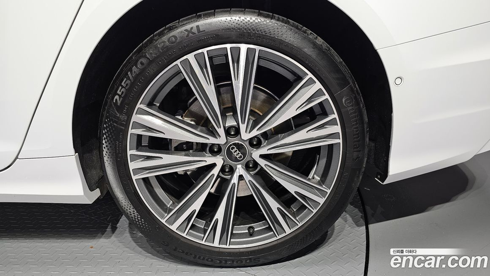 Audi A6 (C8) 45 TFSI Quattro Premium (01.2023)