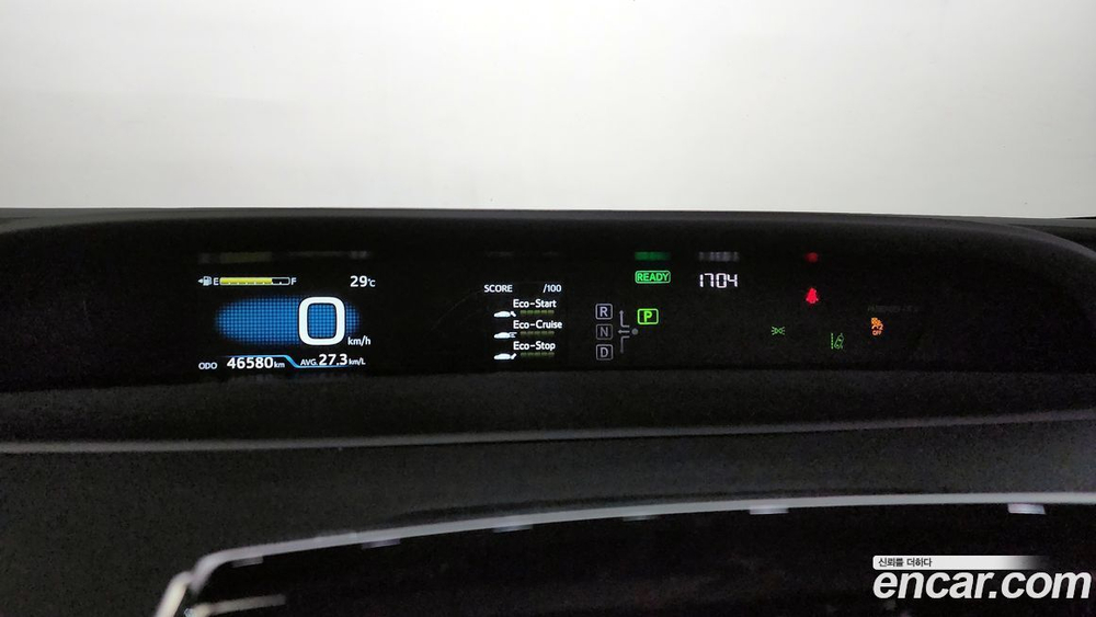 Toyota Prius 4 Generation 1.8 (03.2022)