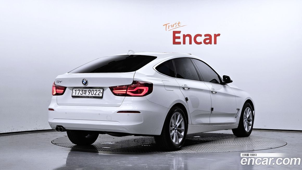 BMW 3 Series GT (F34) GT 320d (03.2020)