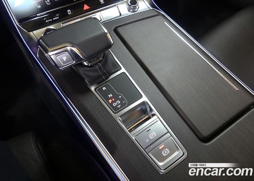 Audi A7 (4K) 55 TFSI Quattro Premium (06.2023)