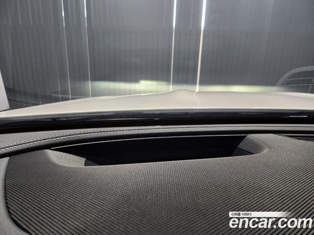 Mercedes-Benz E-Class W213 E220d 4MATIC AMG Line (08.2022)