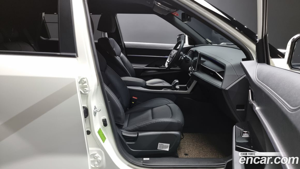 KG Mobility (Ssangyong) Torres Бензин 1.5 2WD (07.2023)