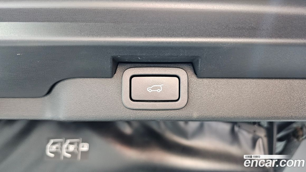 Land Rover Discovery 5 3.0 SD6 HSE Luxury (10.2019)