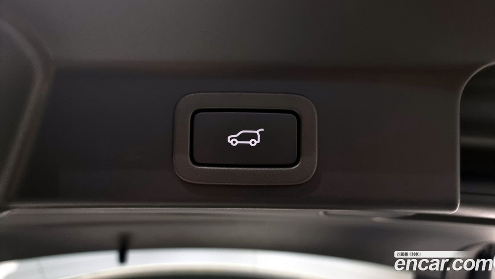Jaguar F-PACE D200 SE (06.2022)