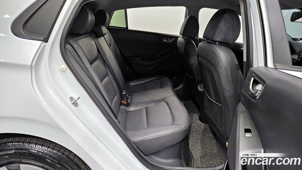 Hyundai The New Ionic Hybrid 1.6 HEV (04.2020)
