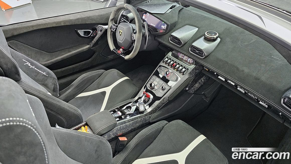 Lamborghini Huracan LP640-4 Spider 퍼포만테 (10.2019)