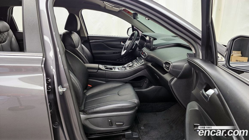 Hyundai The New Santa Fe Дизель 2.2 2WD (05.2021)