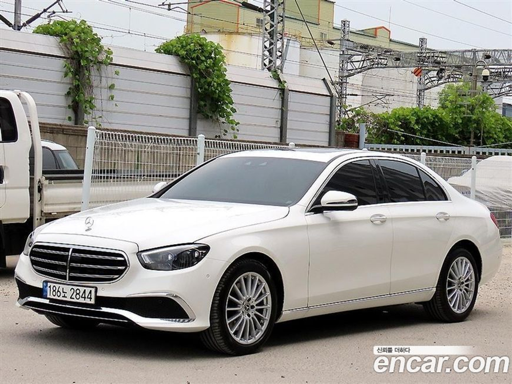 Mercedes-Benz E-Class W213 E250 Exclusive (08.2021)