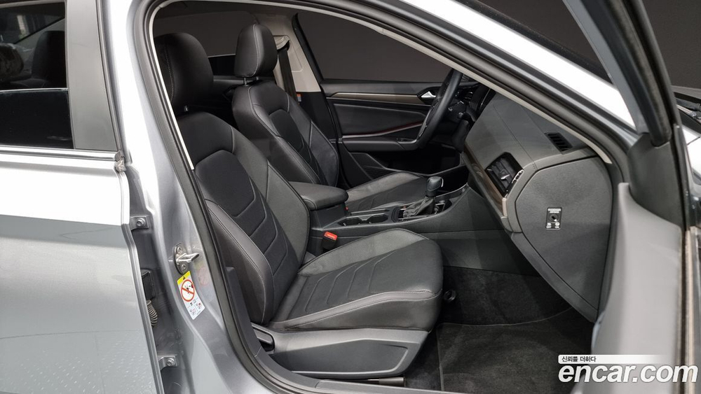 Volkswagen Jetta 7 Generation 1.4 TSI Prestige (10.2021)