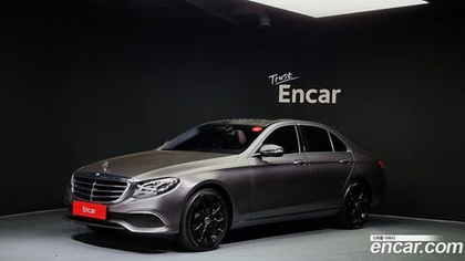 Mercedes-Benz E-Class W213 E220d Exclusive (10.2019)