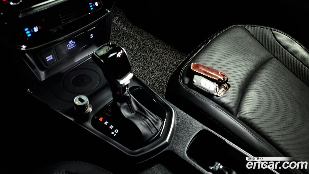 KG Mobility (Ssangyong) Tivoli Air 1.5 A3 2WD (10.2020)