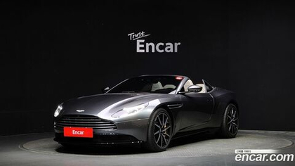 Aston Martin DB11 4.0 V8 볼란테 (06.2022)